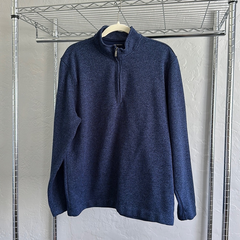 Van Heusen Classic Fit Navy Pullover L